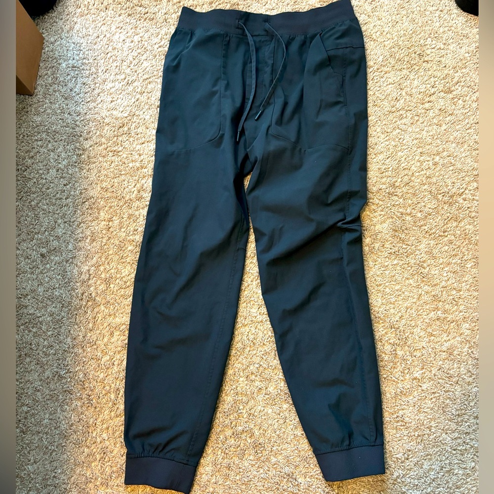 Lulu Lemon men’s joggers